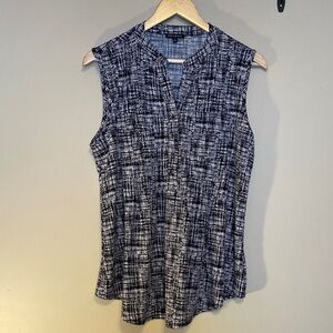 Ava & Grace Monochrome Textured Sleeveless Blouse